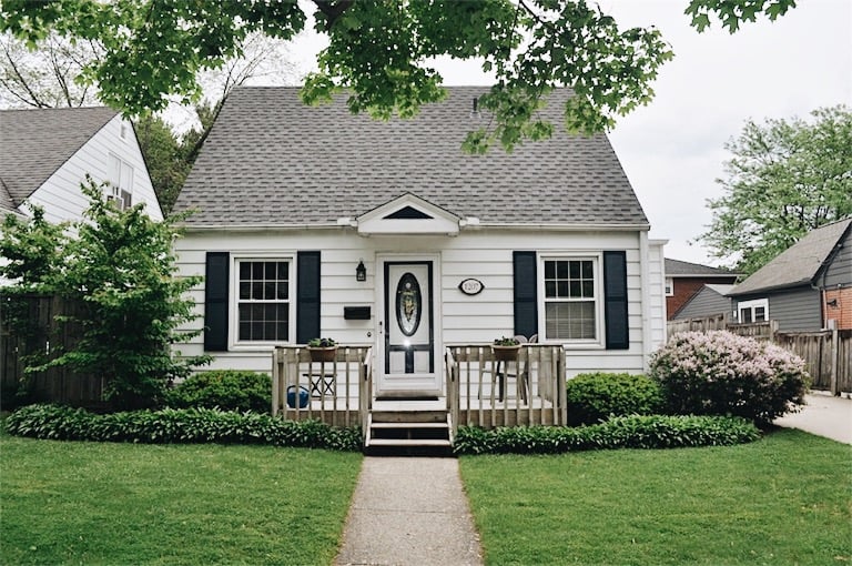 Cheer on Your Wolverines in a Cape Cod Style, Ann Arbor Vacation Rental